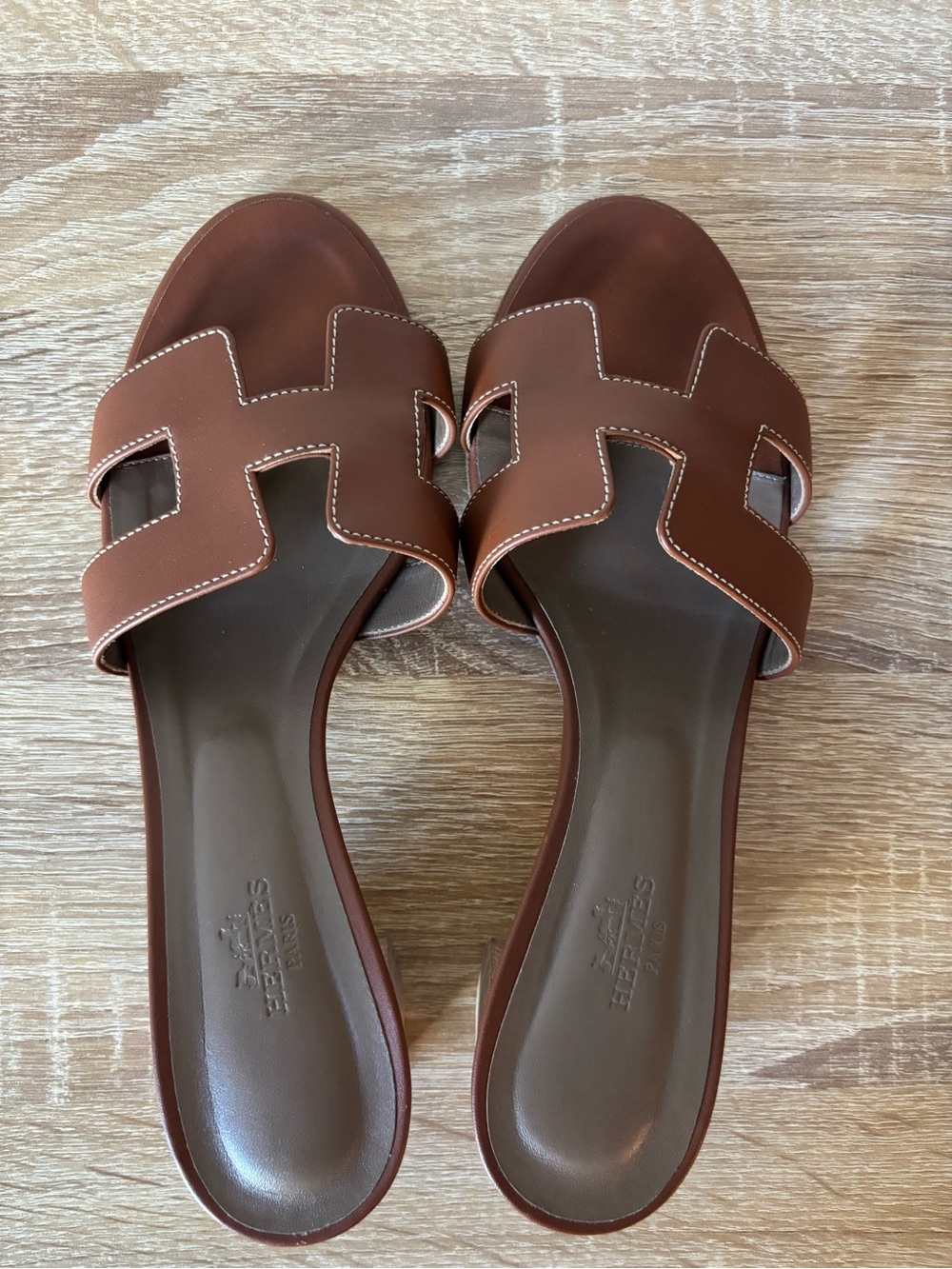 Hermes Oasis Slide Sandals - Tan Brown - Picture 3 of 6